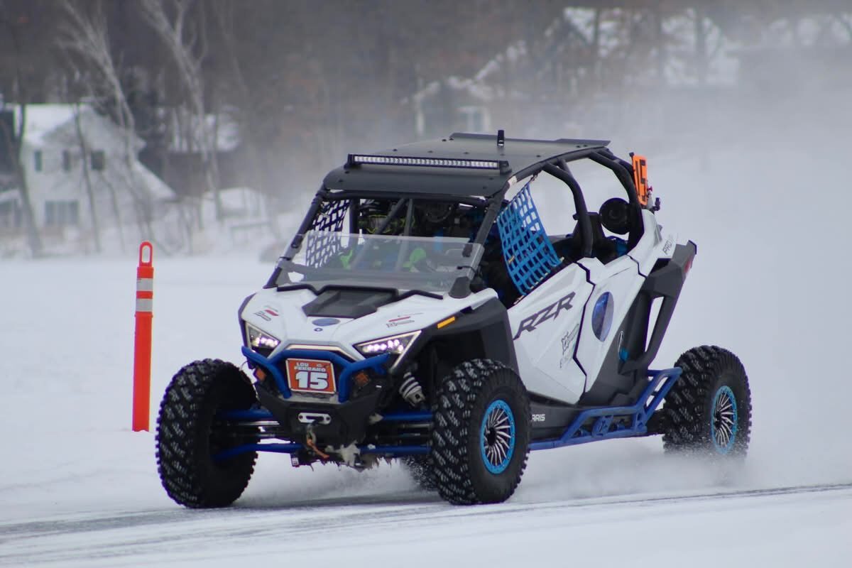 Lou's Pro XP #15 racing on the ice